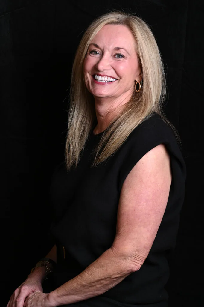 Portrait of Kim, Chief Financial Officer at Samuel F. Jirik DDS