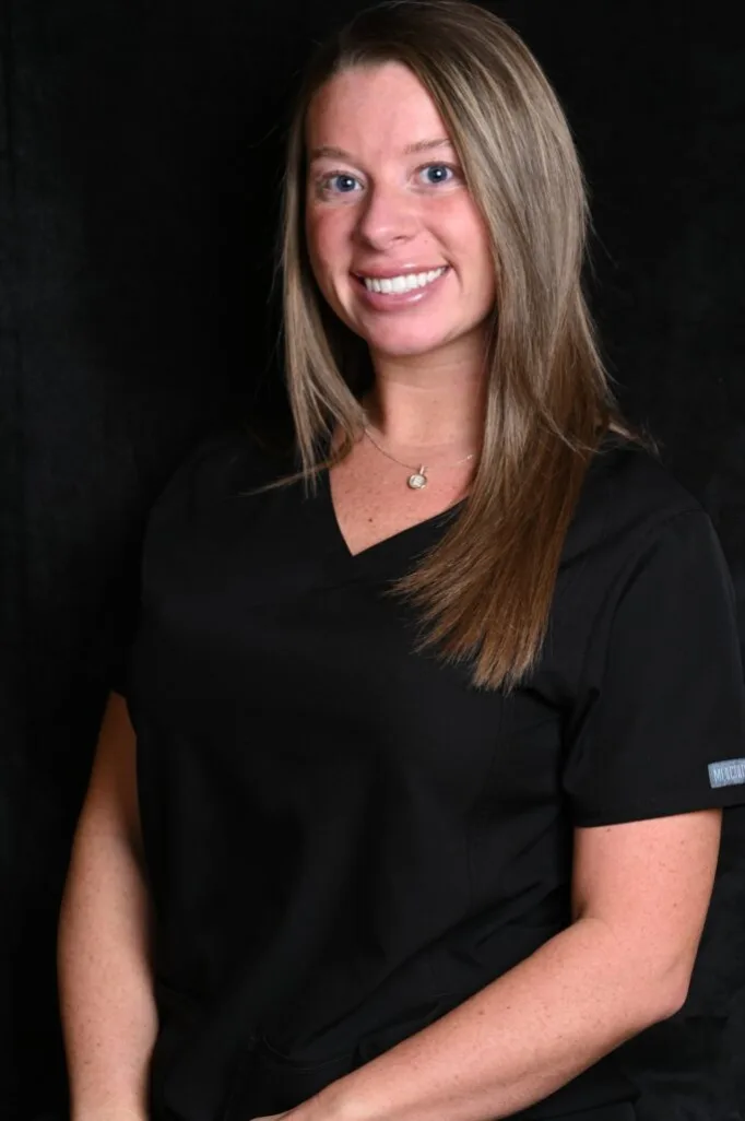 Portrait of Shelby, Dental Assistant at Samuel F. Jirik DDS