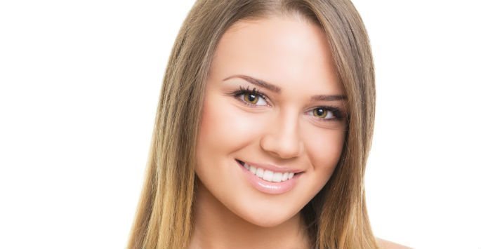 chipped teeth consider cosmetic dentistry services 5e042b7bb08b5